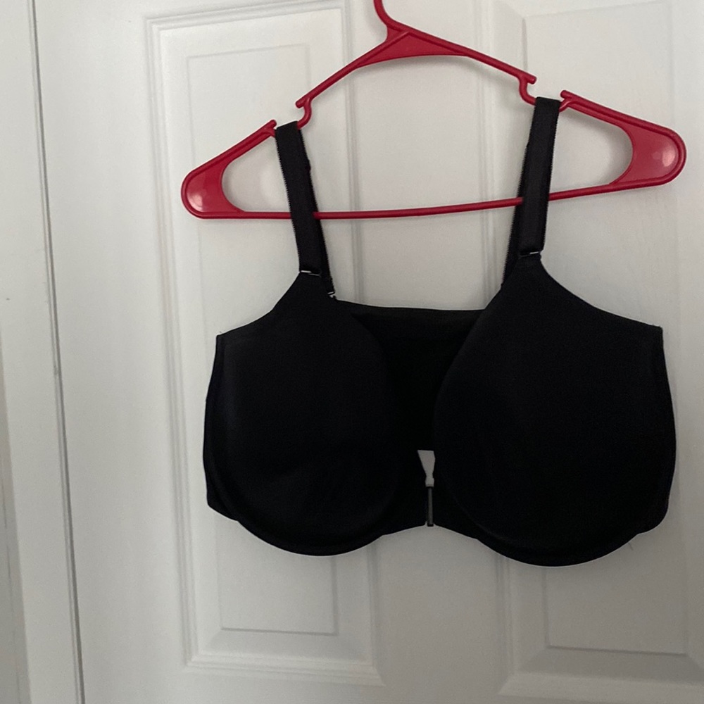 Black Front Clip Bra
